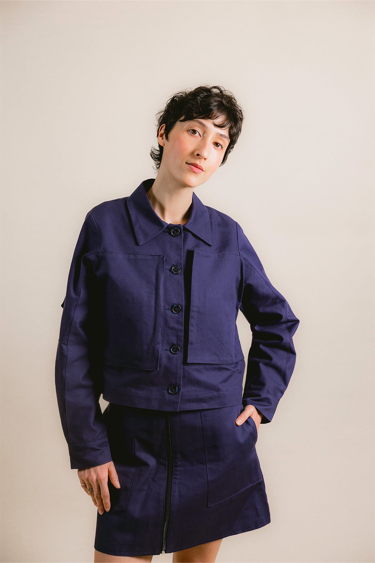 Veste Pokka Crop - ensemble veste et jupe - Hello World Le Studio