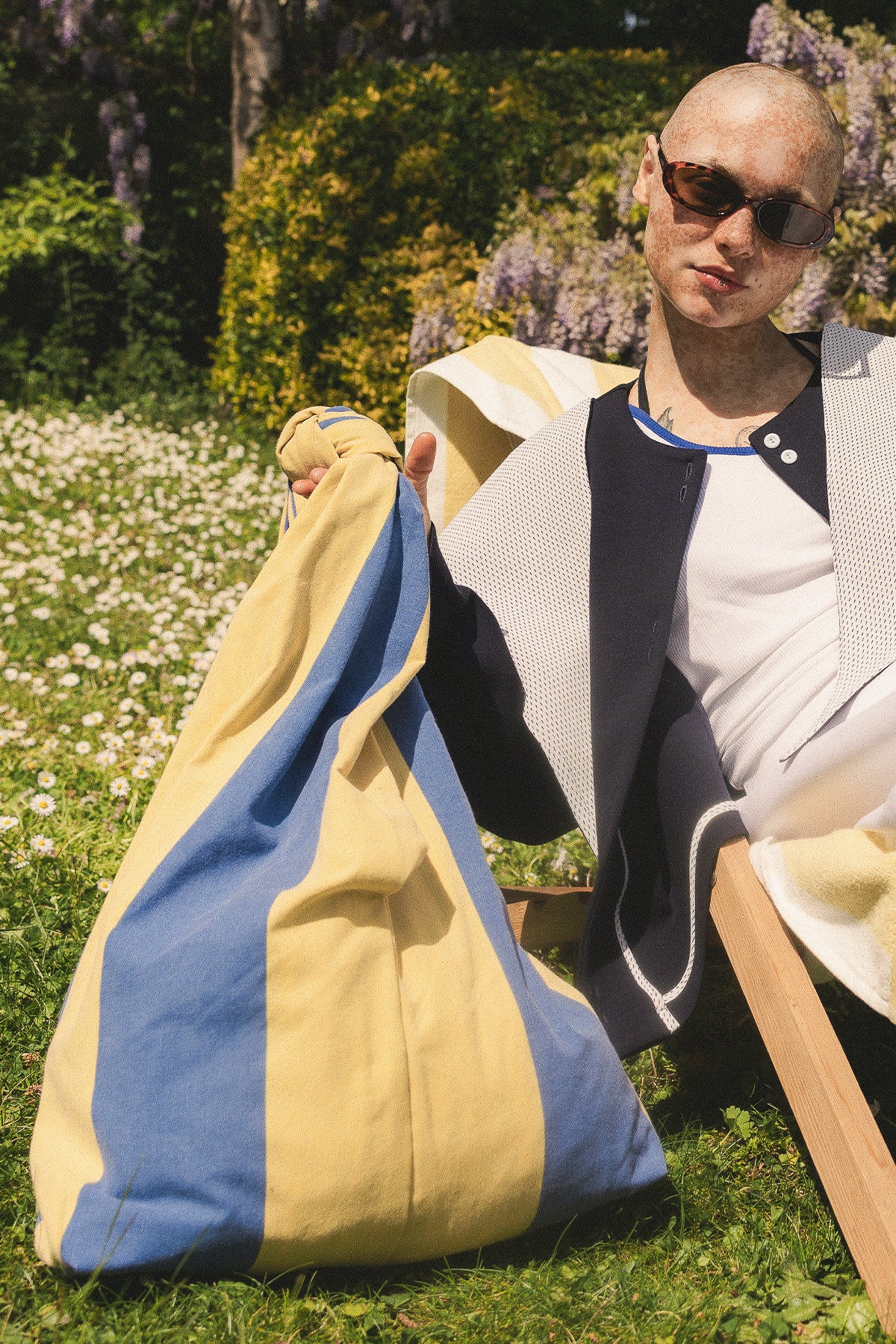 Tote Trouville - sac en coton rayé jaune et bleu - Hello World Le Studio